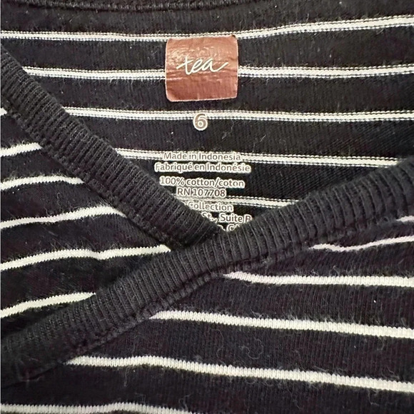 Tea Collection | Long Sleeve Wrap Neck Dress (6) 🖤🤍 - Picture 4 of 4